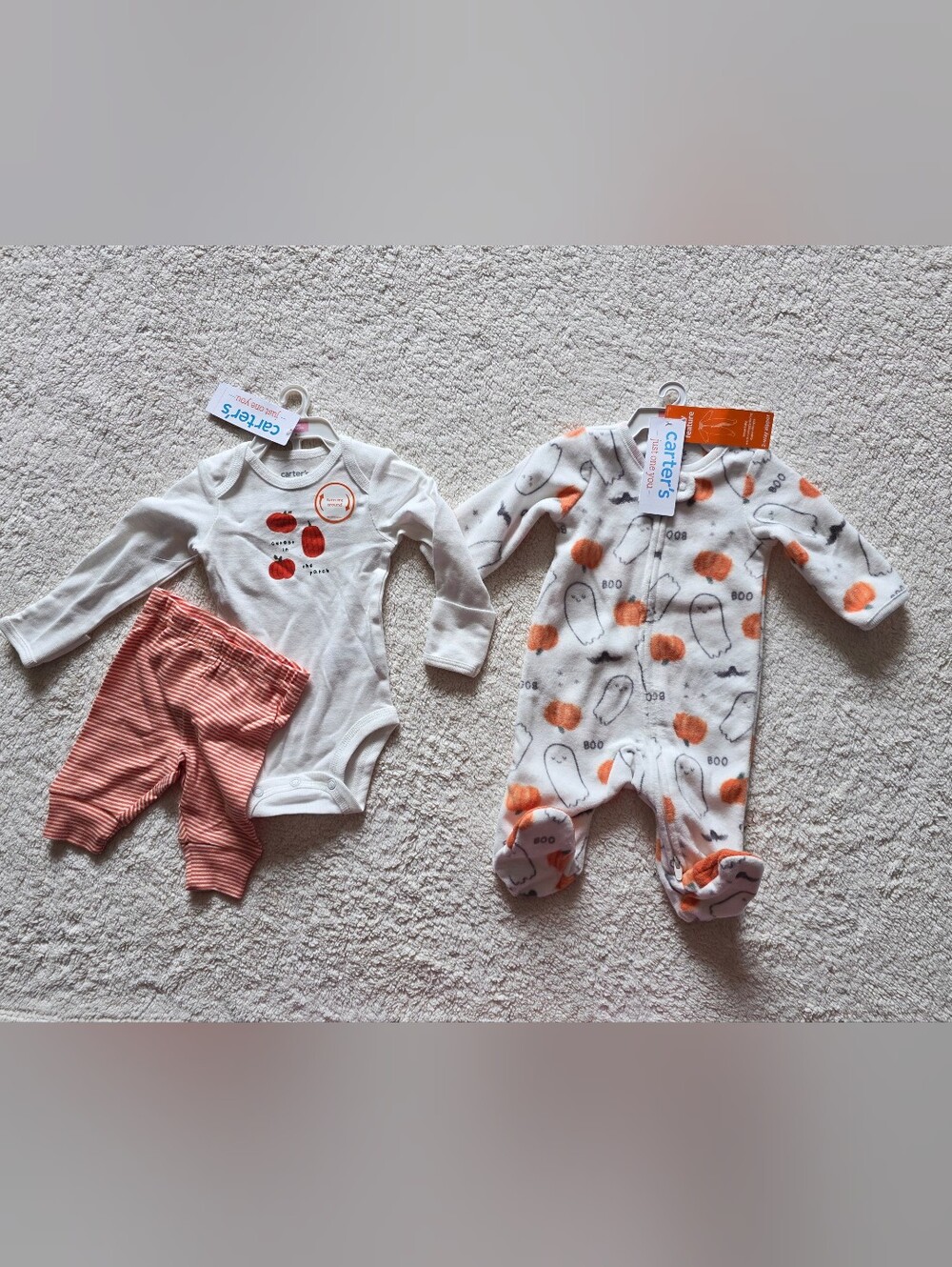 New Halloween baby girl/ boy NB / 6M clothes bundle, pumpkin set & ghost footie